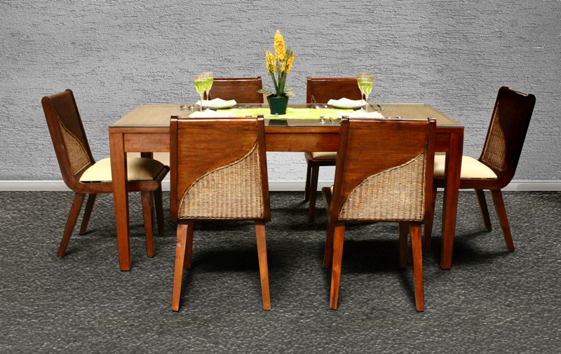 11838118_Sapo_Dining_set.jpg