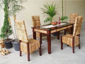Comodor DIning Set