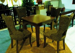 Champion Dining Set