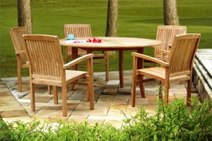 New Java Dining Set