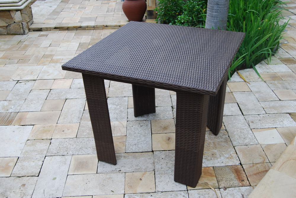 Espana-table-synthetic-rattan-67x90x90.jpg