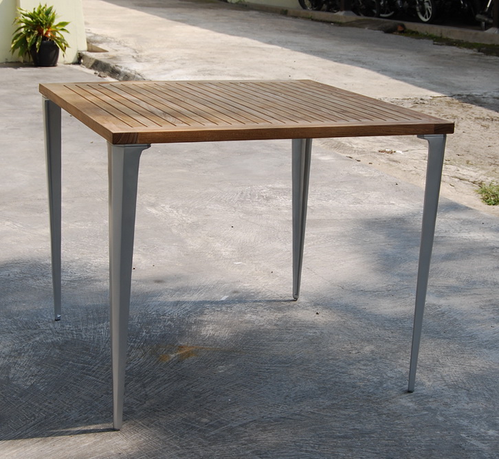 Maldives-square-table-75x100x100cm.jpg