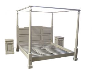 Tangerang bed with canopy