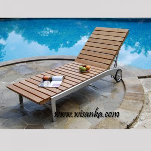 Darwin sunbed furniture