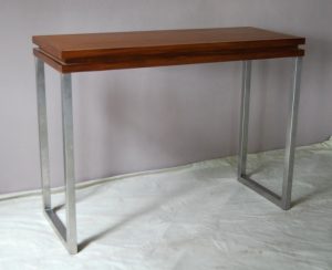 Warsaw classic console table